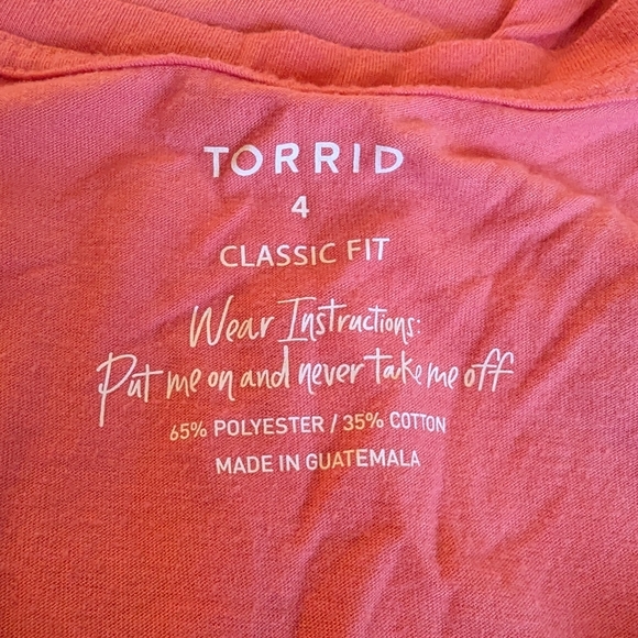 Torrid T-Shirt Size 4 - Picture 2 of 2